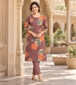 Mauve brown floral printed kurta and matching trouser set - Image 3